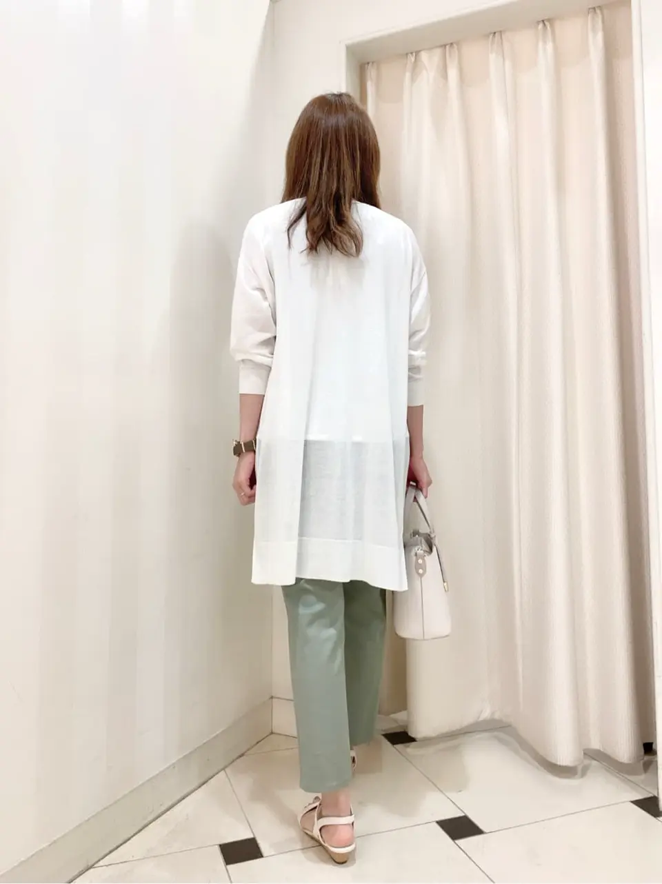 ANY SIS 金井 コーディネート画像