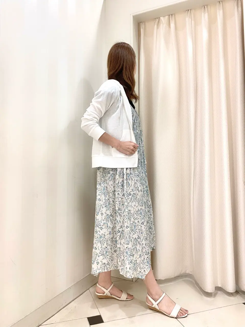 ANY SIS 金井 コーディネート画像