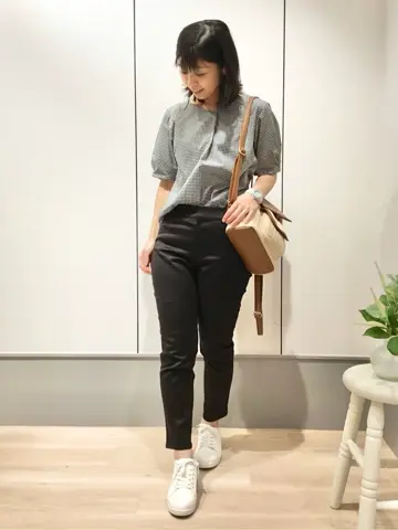 ANY SIS 山本 コーディネート画像