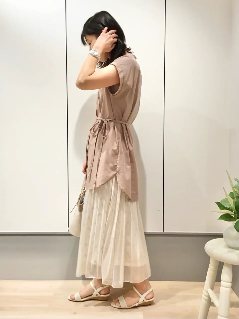 ANY SIS 山本 コーディネート画像