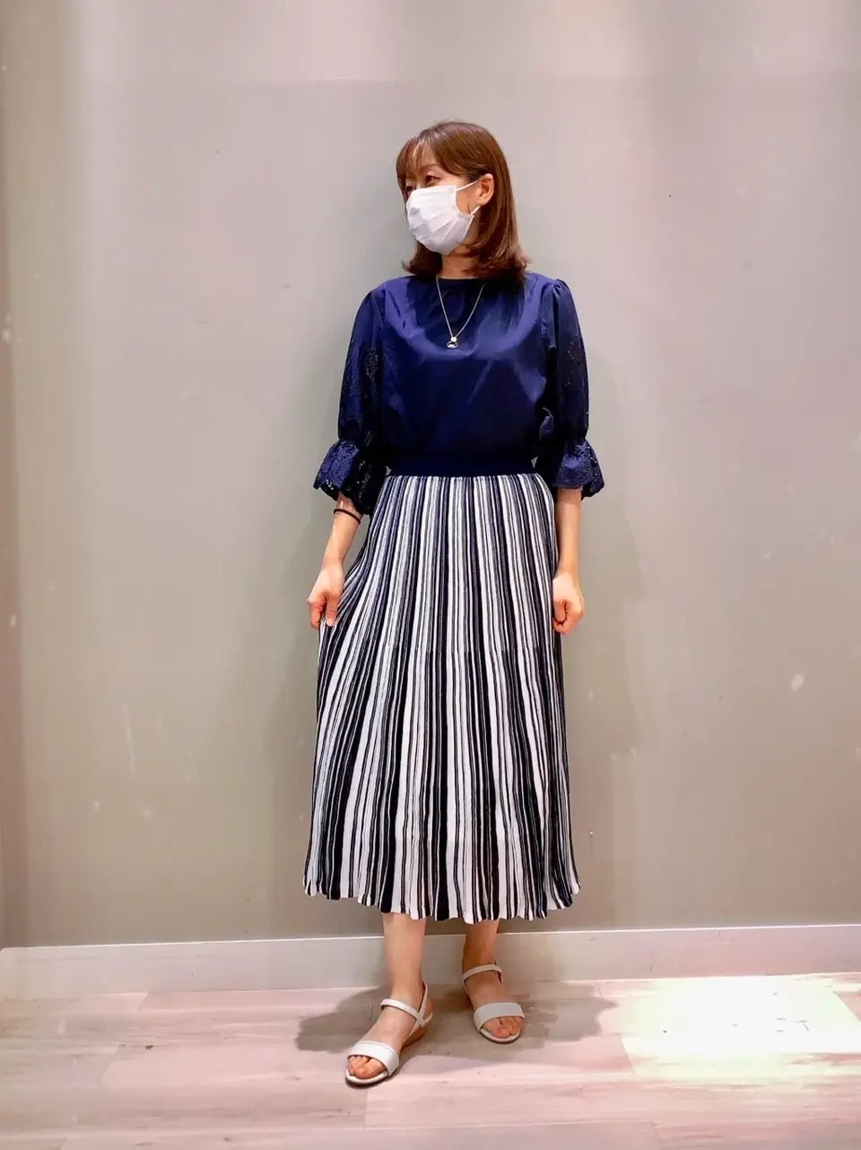 ANY SIS スタッフ コーディネート画像