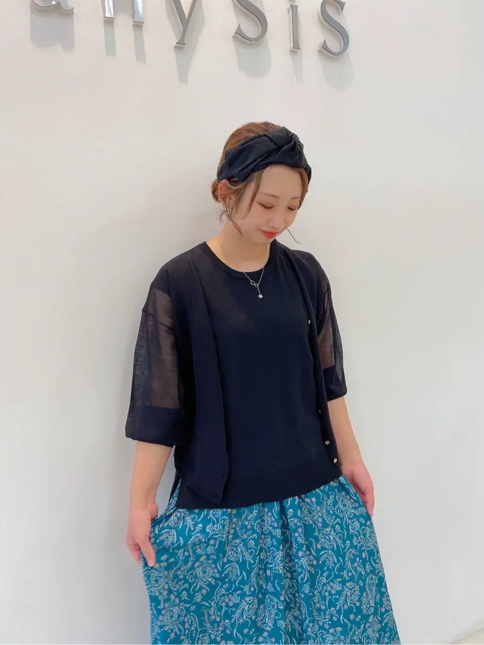 ANY SIS スタッフ コーディネート画像