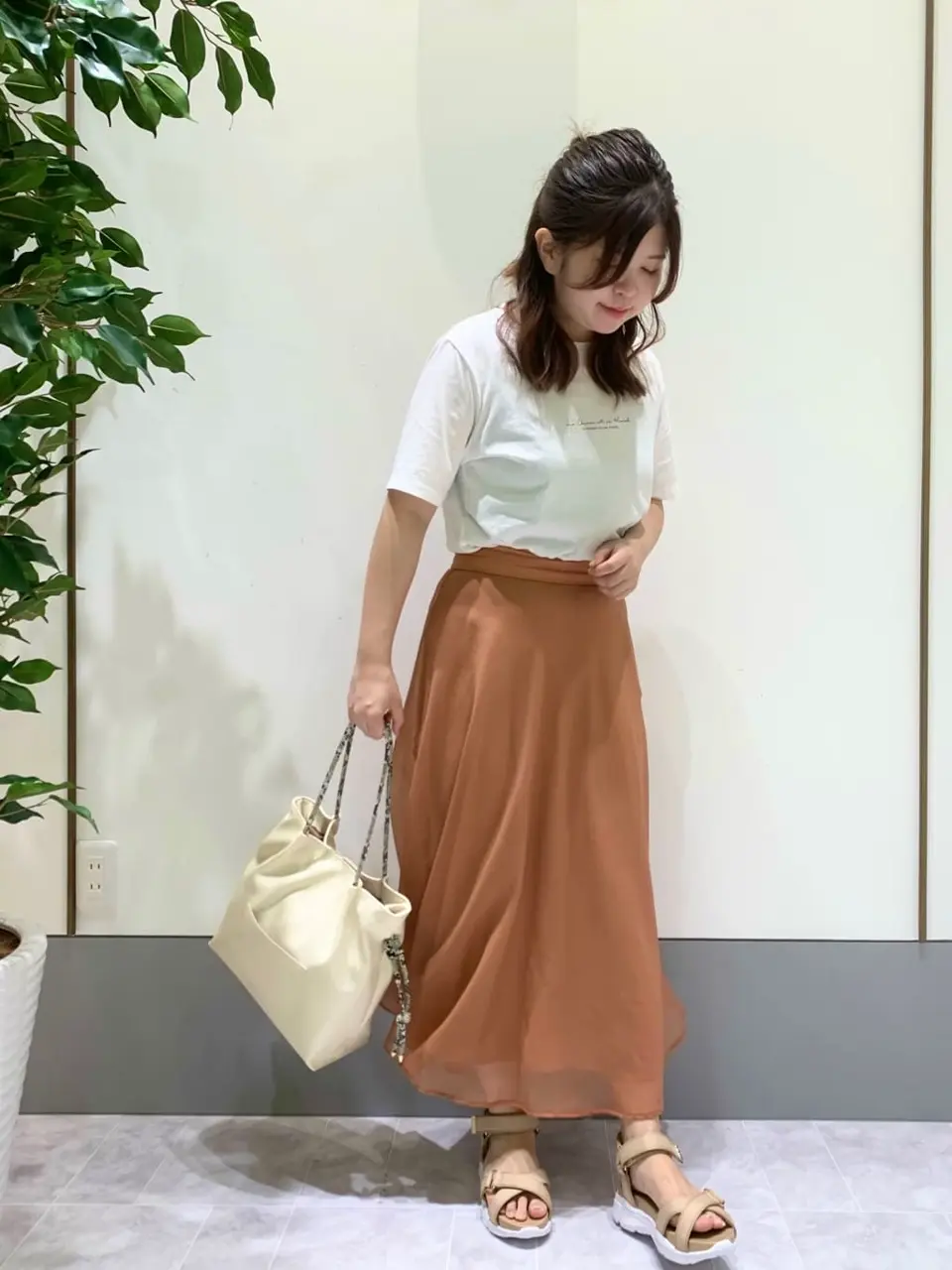  スタッフ コーディネート画像