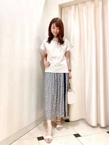 ANY SIS 金井 コーディネート画像