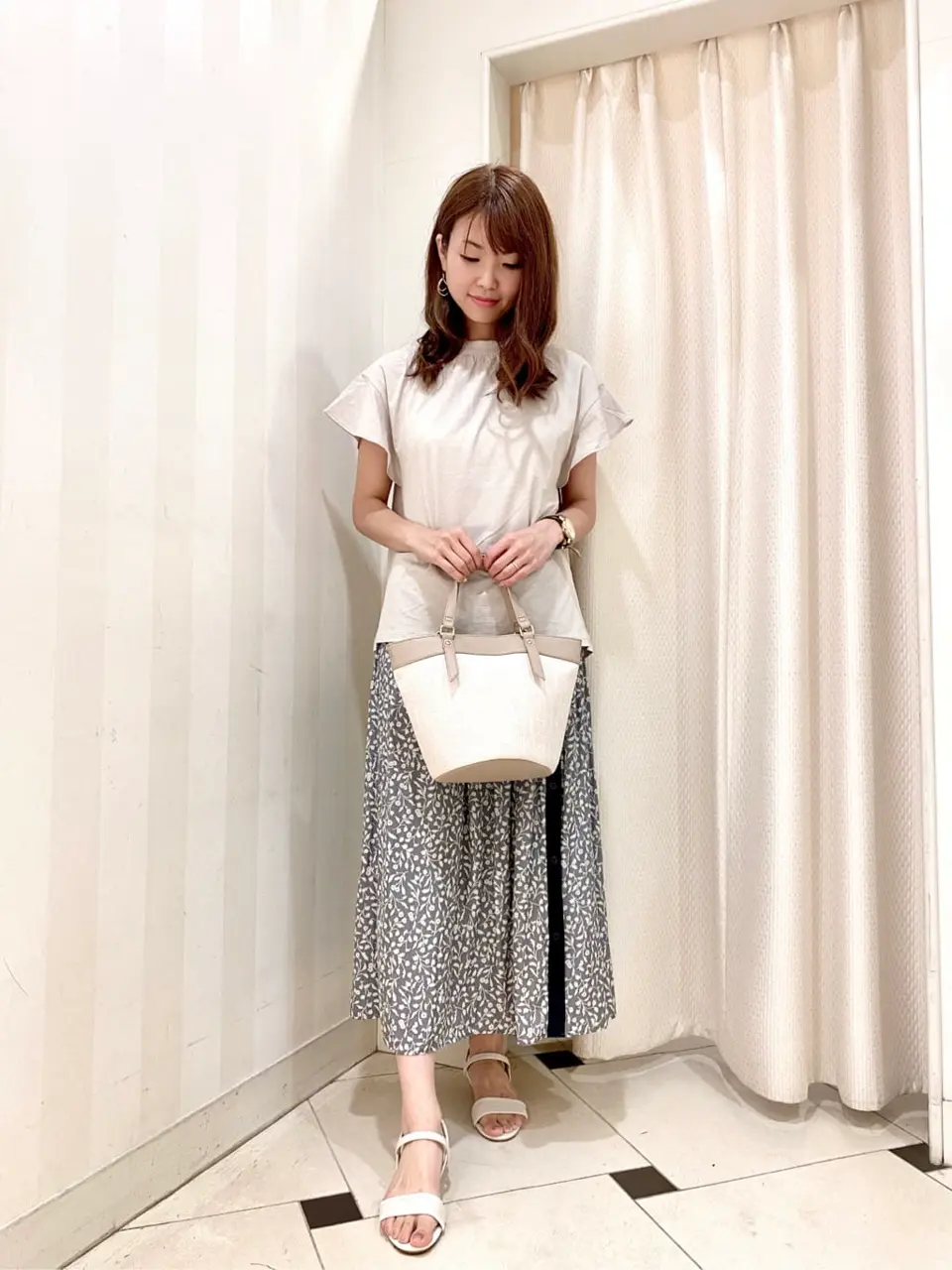 ANY SIS 金井 コーディネート画像