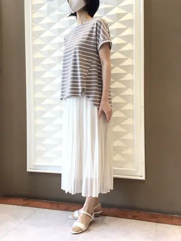 ANY SIS N コーディネート画像