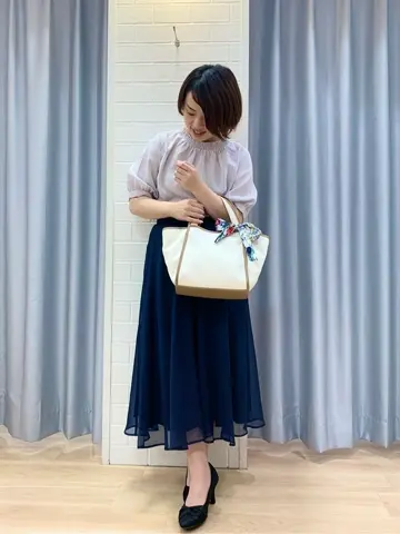 ANY SIS 丸岡 コーディネート画像