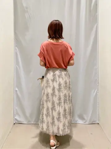 ANY SIS 濱野 コーディネート画像