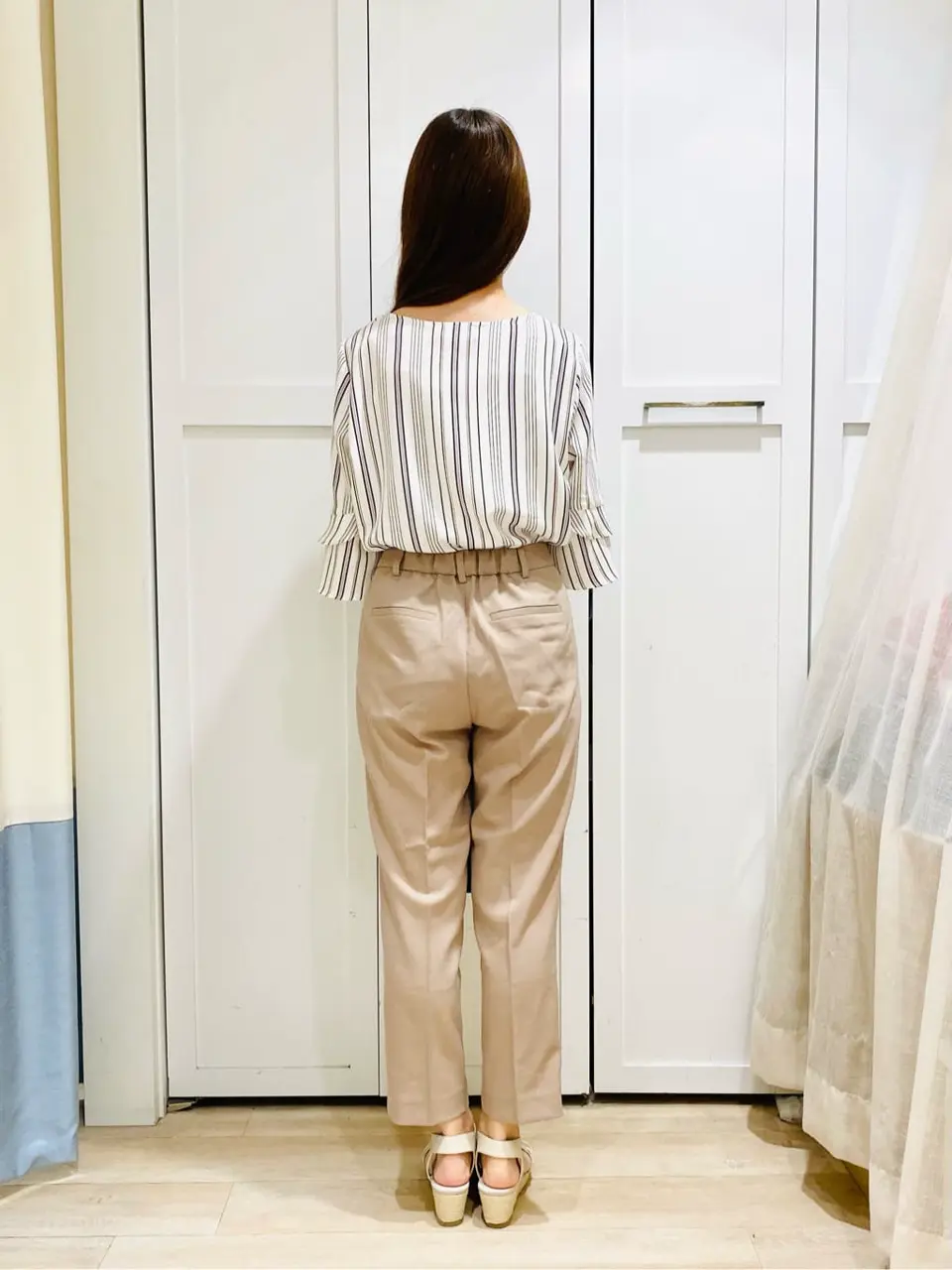 ANY SIS スタッフ コーディネート画像