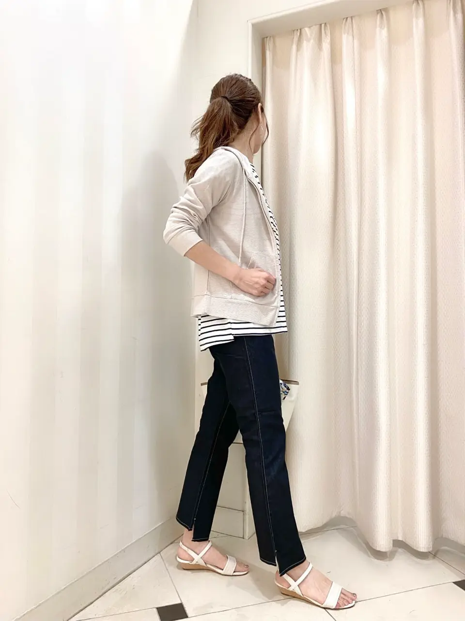 ANY SIS 金井 コーディネート画像