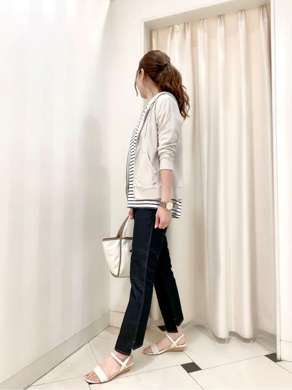 ANY SIS 金井 コーディネート画像