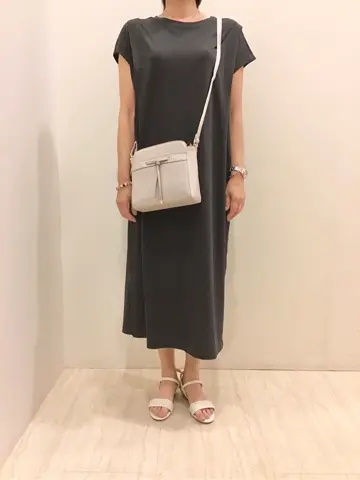 ANY SIS 藤森 コーディネート画像