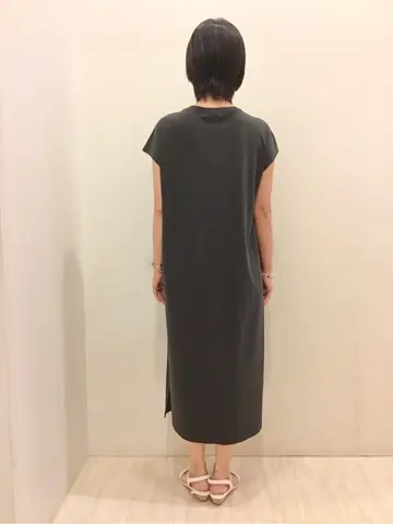 ANY SIS 藤森 コーディネート画像