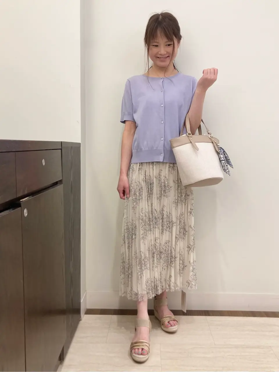 ANY SIS スタッフ コーディネート画像