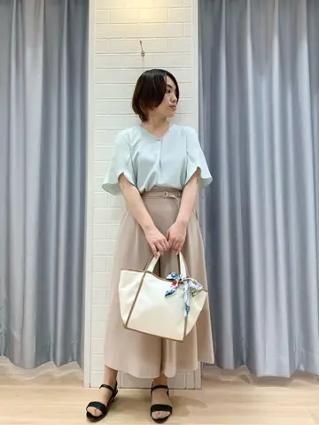 ANY SIS 丸岡 コーディネート画像