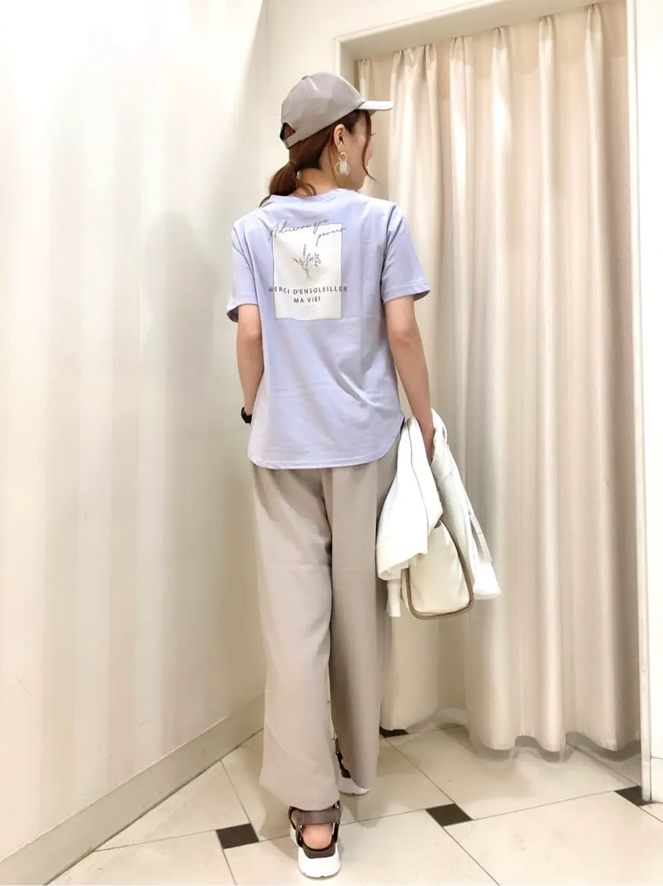  金井 コーディネート画像