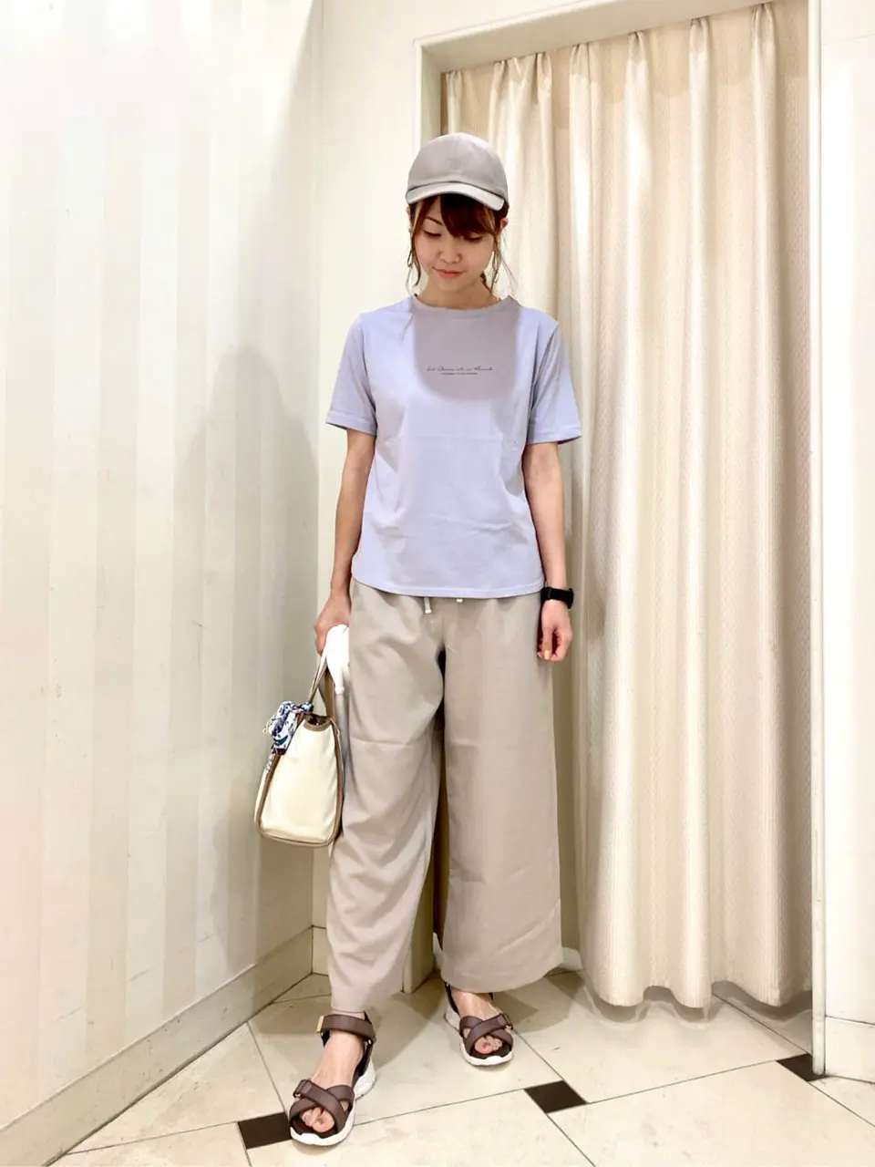 ANY SIS 金井 コーディネート画像