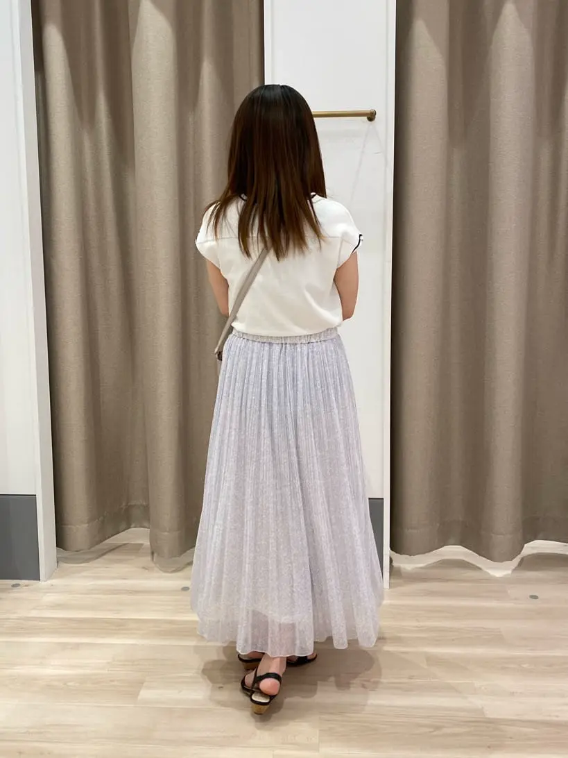 ANY SIS 瀬野 コーディネート画像