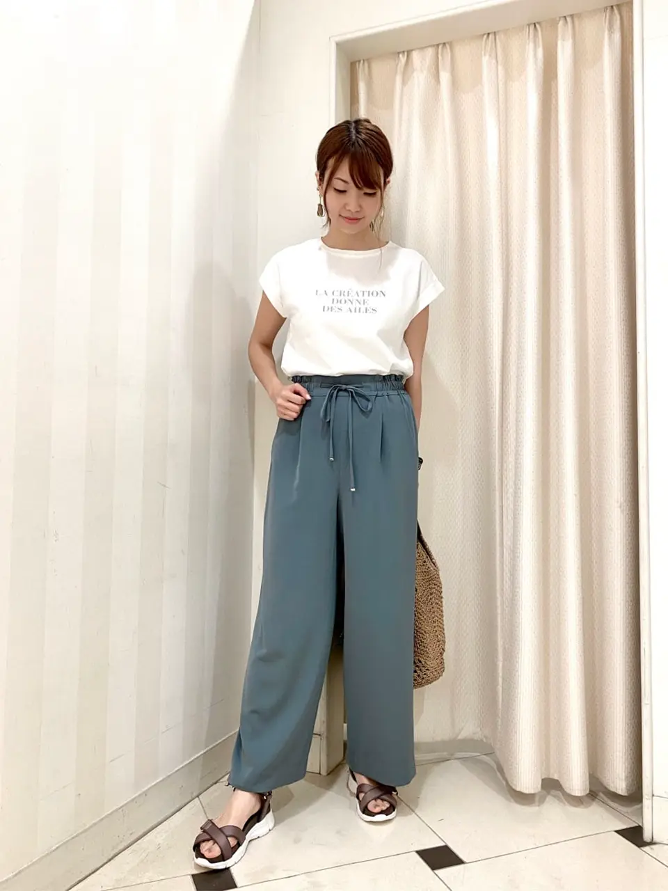 ANY SIS 金井 コーディネート画像