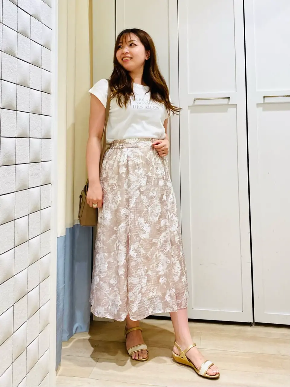 ANY SIS 藤田 コーディネート画像