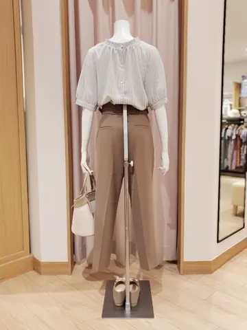 ANY SIS 岩田 コーディネート画像