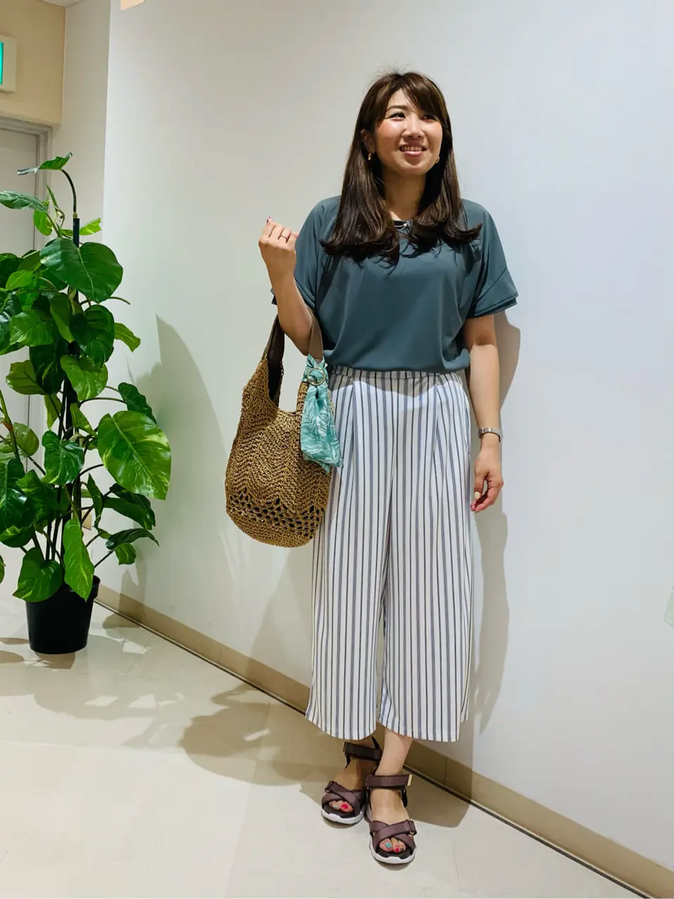 ANY SIS 石川 コーディネート画像