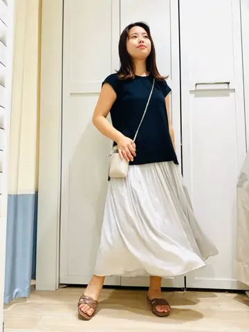 ANY SIS スタッフ コーディネート画像