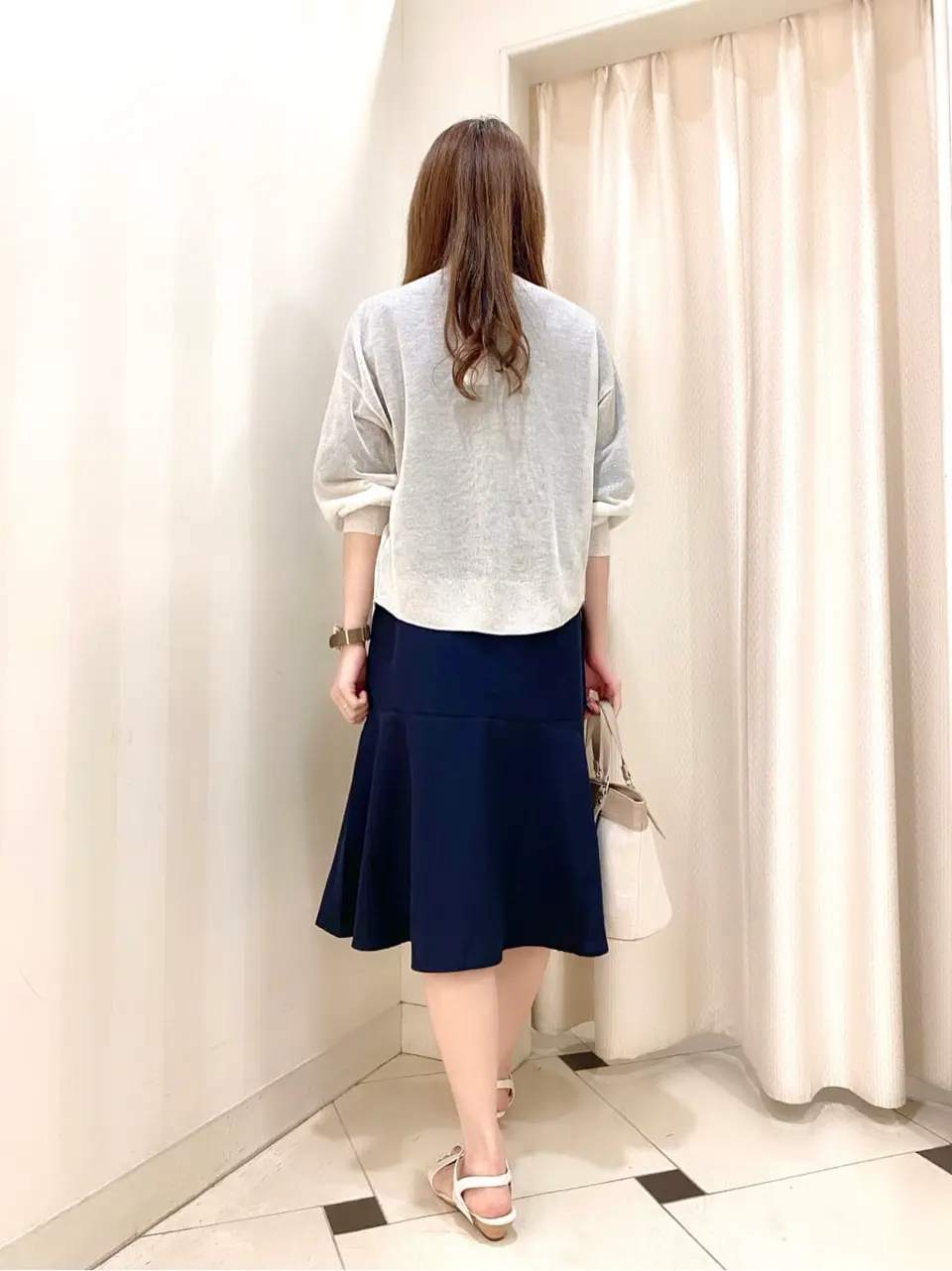 ANY SIS 金井 コーディネート画像