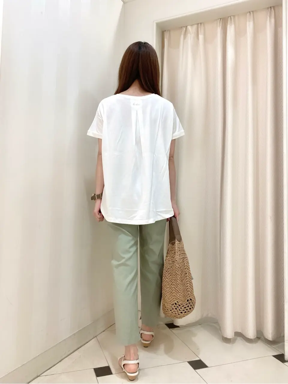 ANY SIS 金井 コーディネート画像