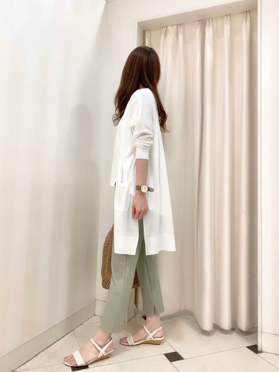 ANY SIS 金井 コーディネート画像