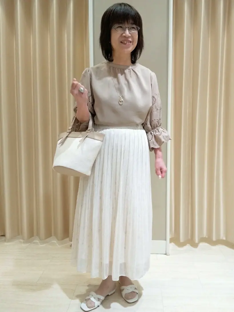 ANY SIS 岡本 コーディネート画像