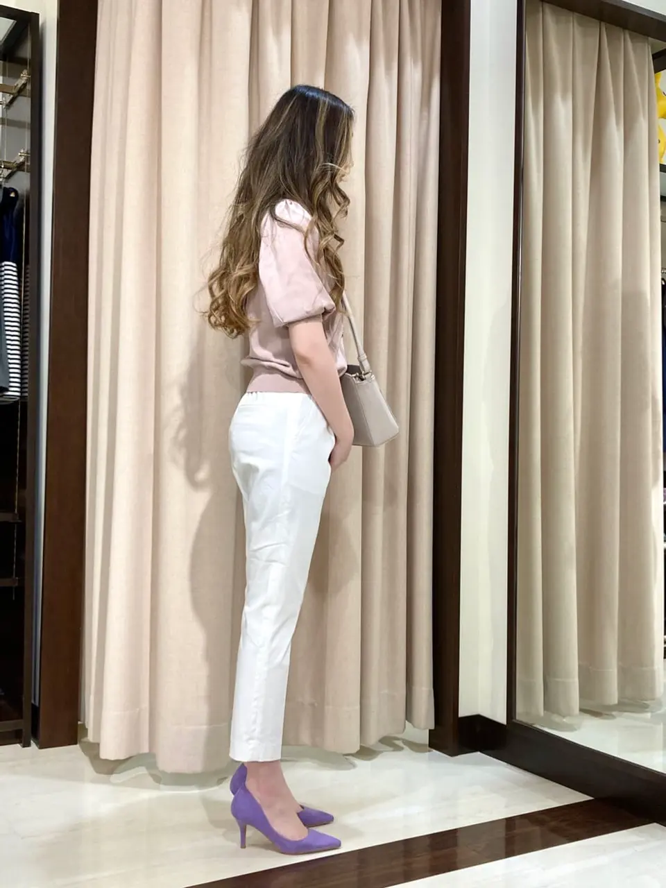 ANY SIS STAFF コーディネート画像