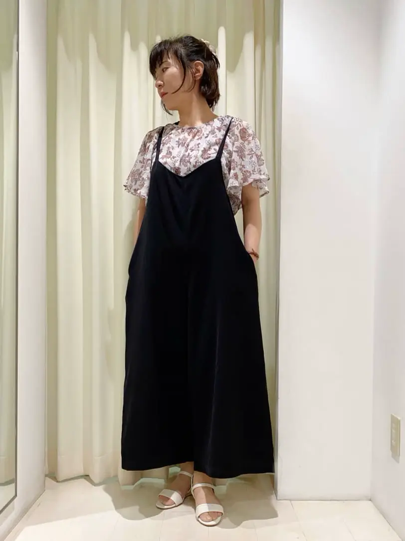 ANY SIS 山田 コーディネート画像