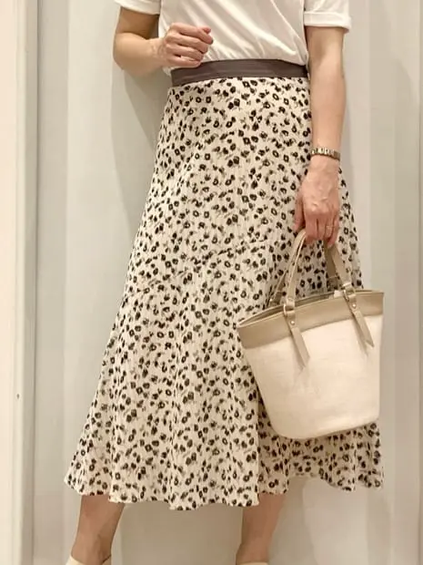 ANY SIS 横田 コーディネート画像