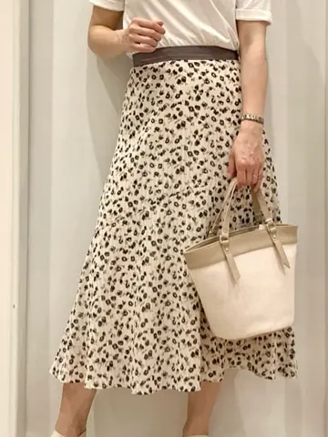 ANY SIS 横田 コーディネート画像