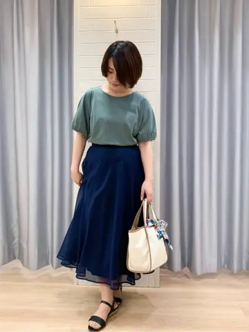 ANY SIS 丸岡 コーディネート画像