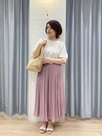 ANY SIS 丸岡 コーディネート画像