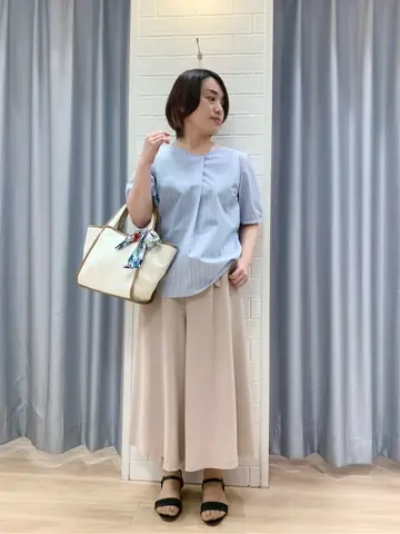 ANY SIS 丸岡 コーディネート画像