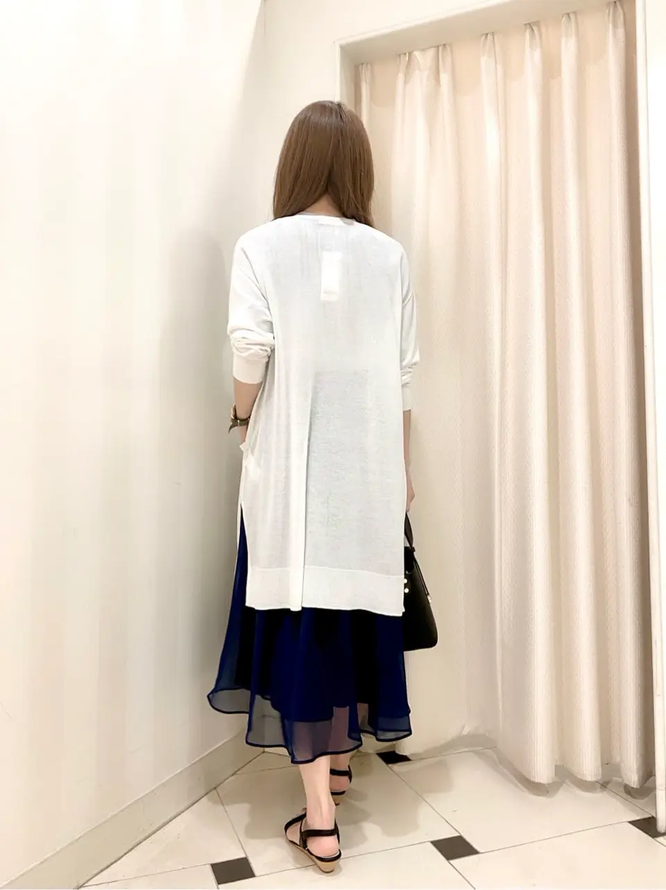 ANY SIS 金井 コーディネート画像