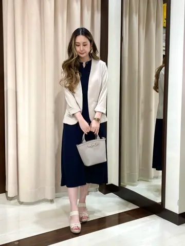 ANY SIS STAFF コーディネート画像