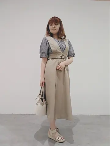 ANY SIS 川根　彩 コーディネート画像