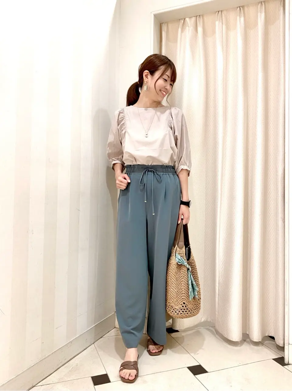 ANY SIS 金井 コーディネート画像