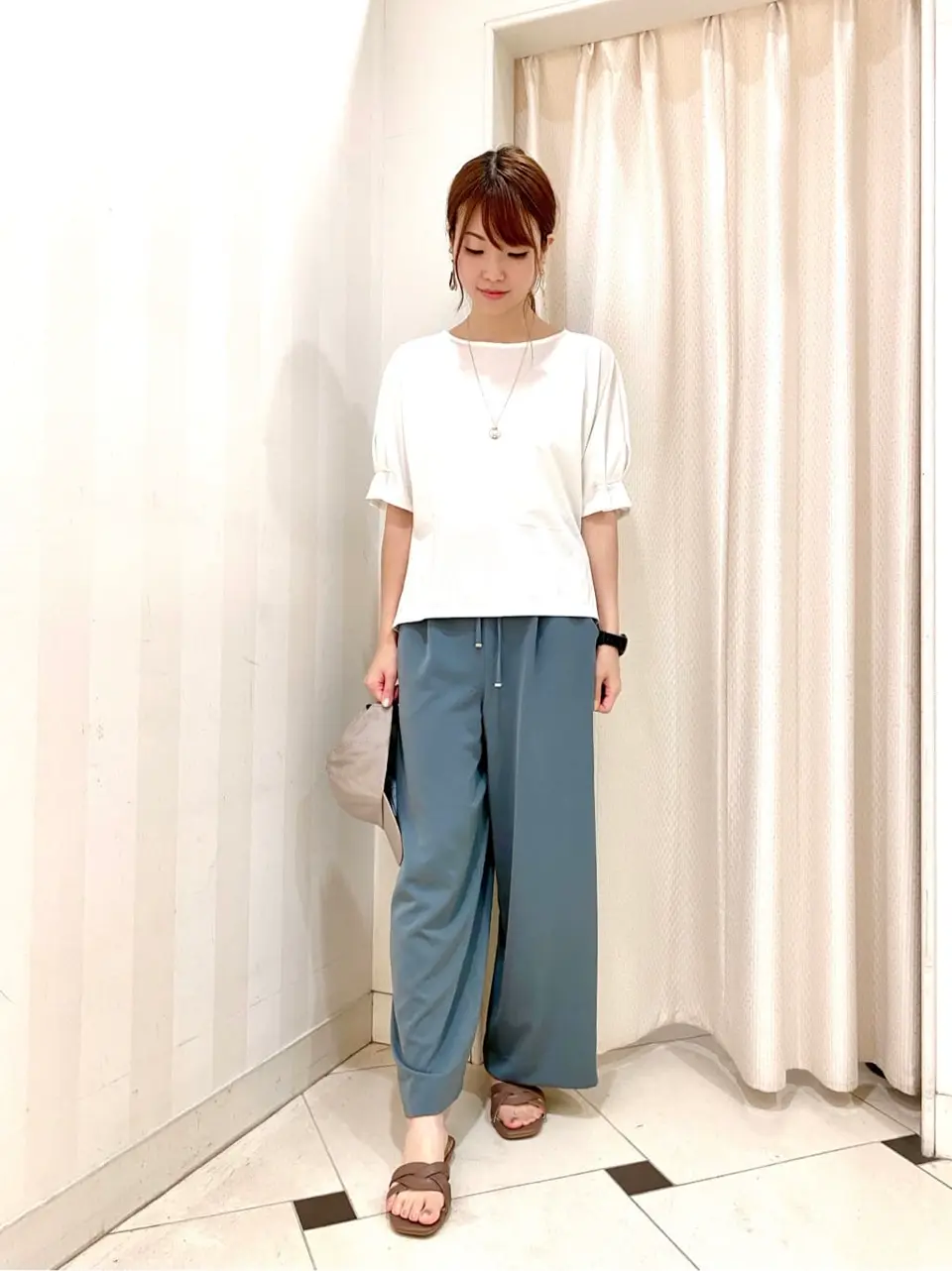 ANY SIS 金井 コーディネート画像