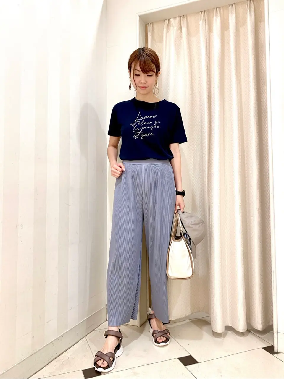 ANY SIS 金井 コーディネート画像