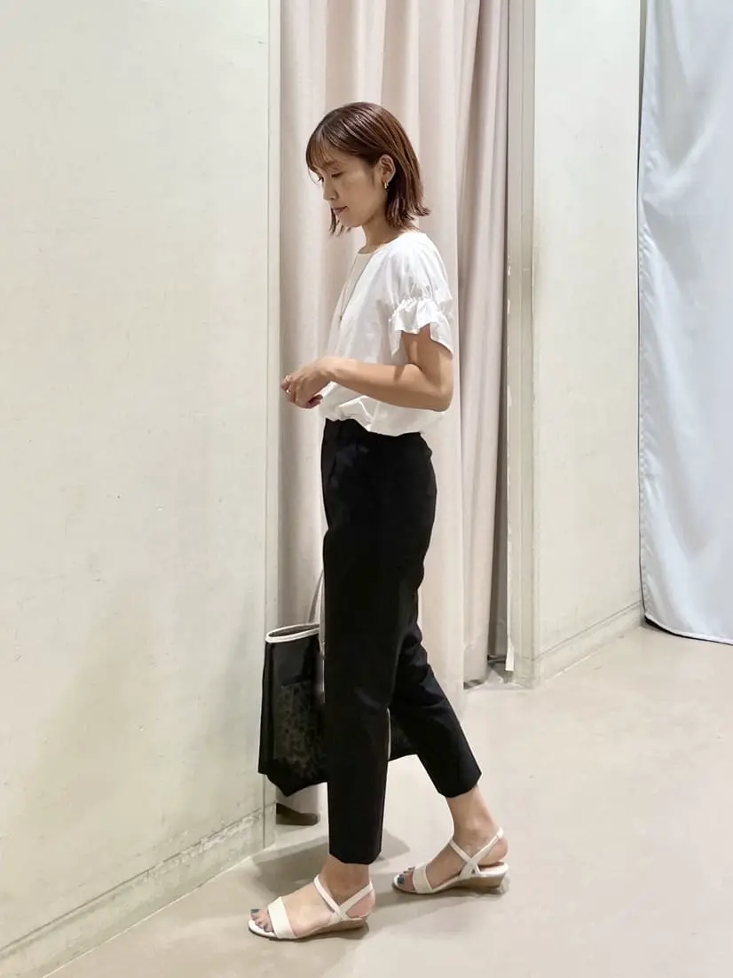 ANY SIS 濱野 コーディネート画像