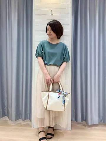 ANY SIS 丸岡 コーディネート画像