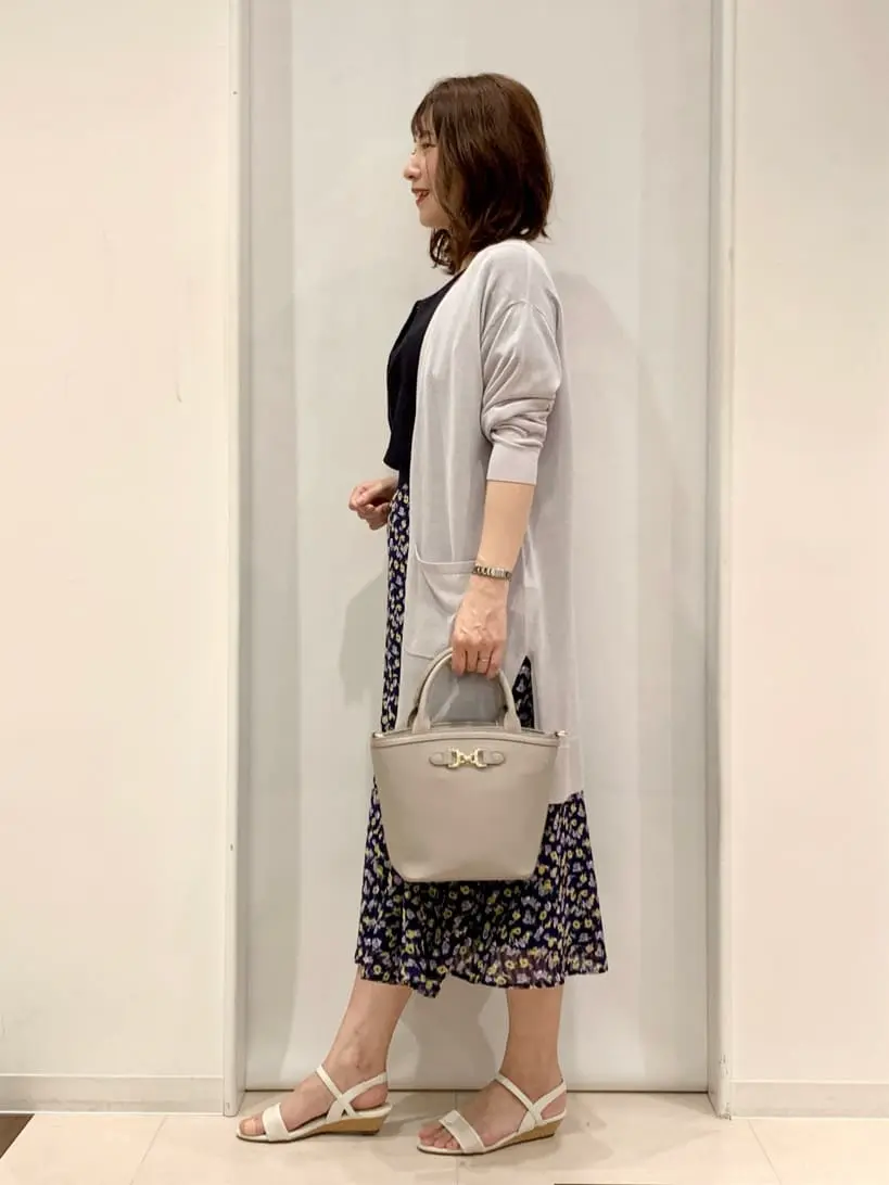 ANY SIS 横田 コーディネート画像