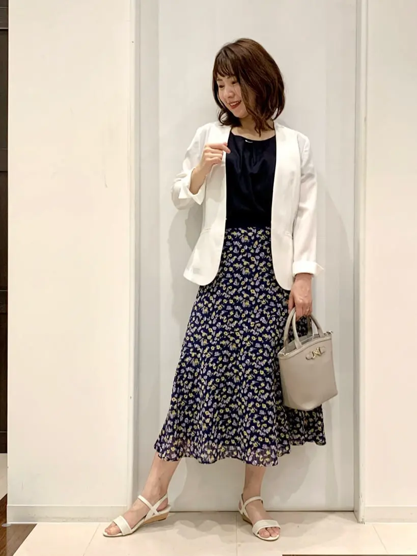 ANY SIS 横田 コーディネート画像