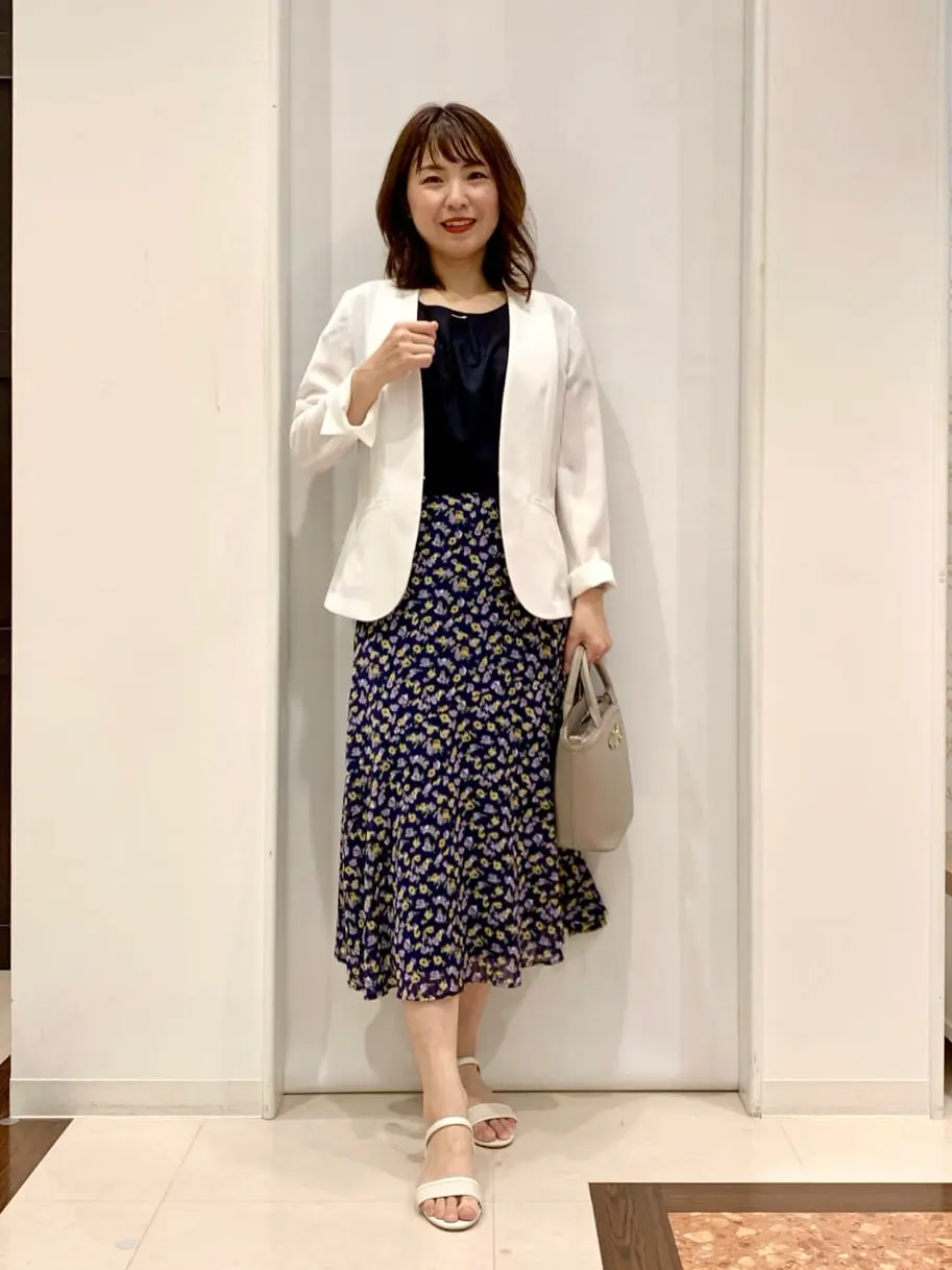 ANY SIS 横田 コーディネート画像