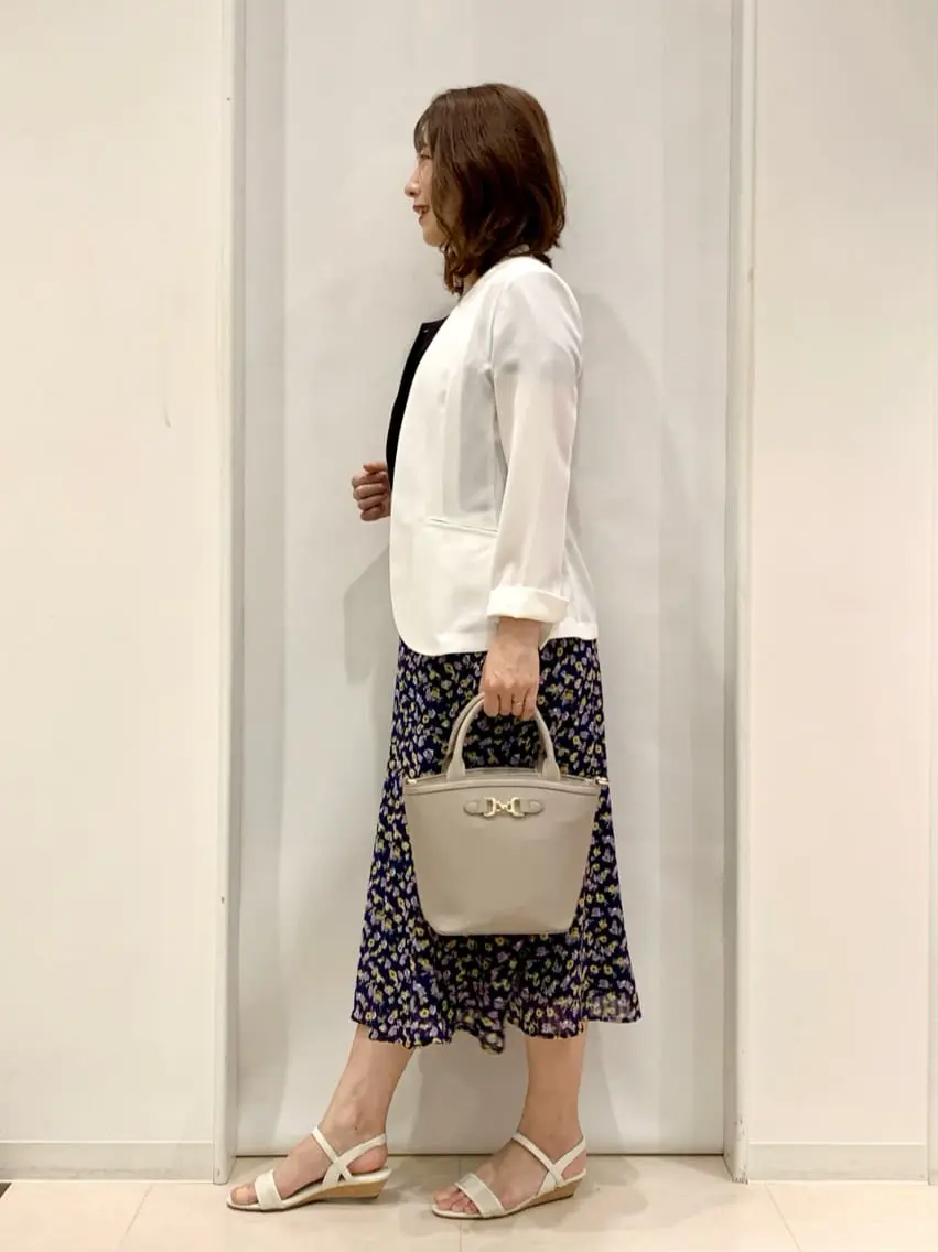 ANY SIS 横田 コーディネート画像